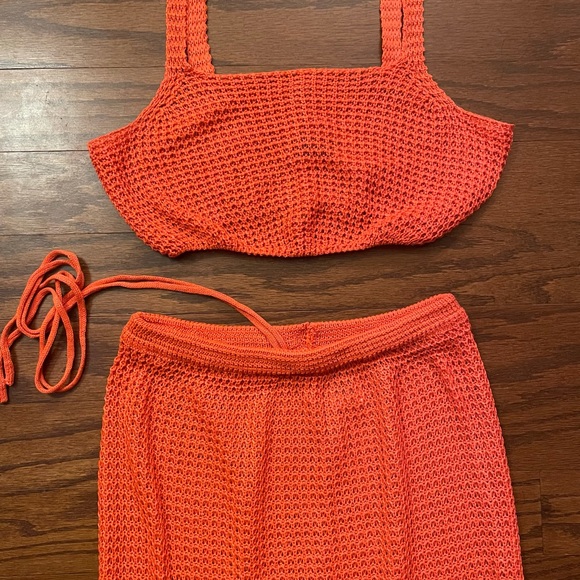Orange crochet cover up / skirt set - Picture 5 of 7